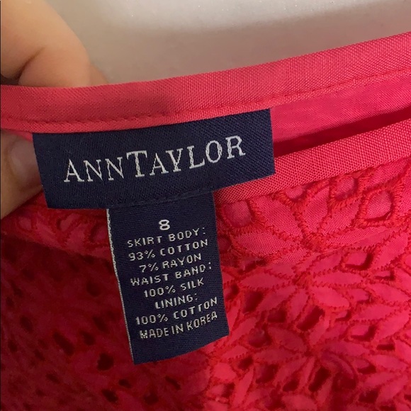 Ann Taylor Hot Pink Flower Eyelet Skirt 8 - Picture 4 of 6